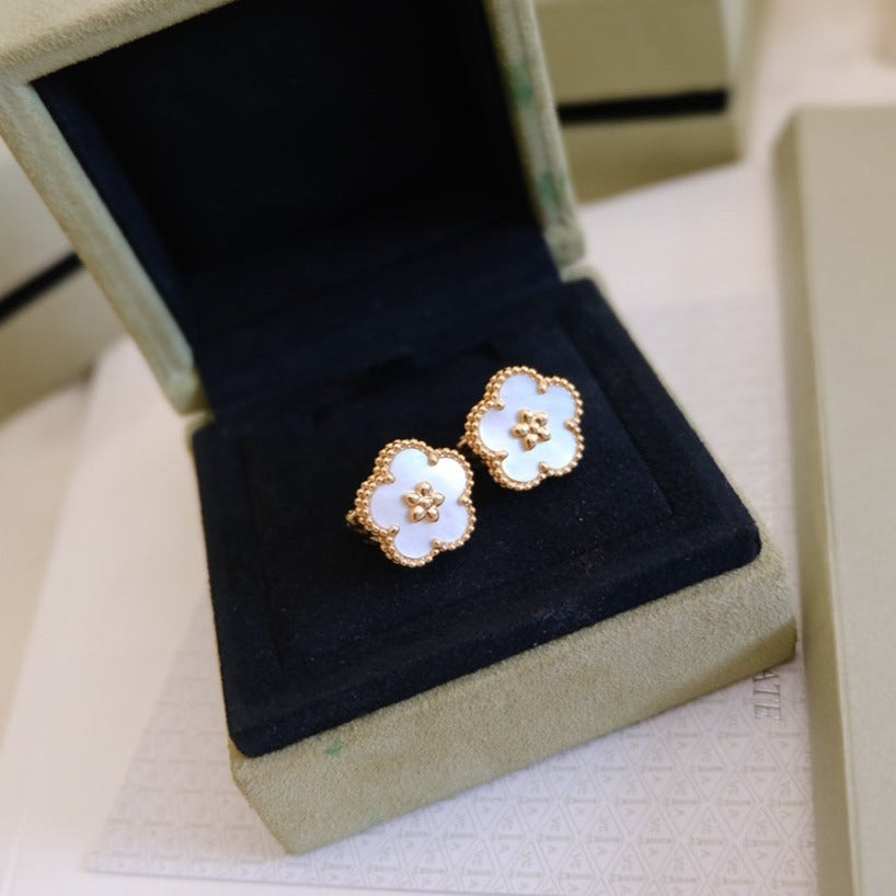 [Vicky]LUCKY PINK GOLD WHITE MOP EARRINGS
