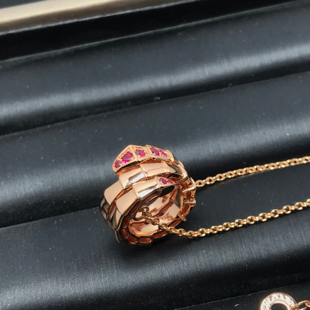 [Vicky]SERPENTI PEDANT NECKLACE