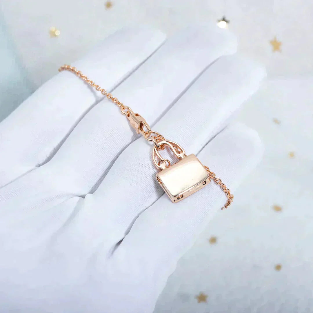[Vicky]AMULETTE PEDANT ROSE GOLD NECKLACE