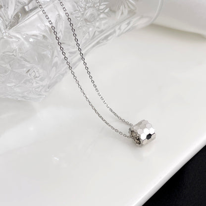 [Vicky]BEE MINI NECKLACE