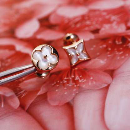 [Vicky]STAR AND SUN PINK GOLD MOP STUD EARRINGS