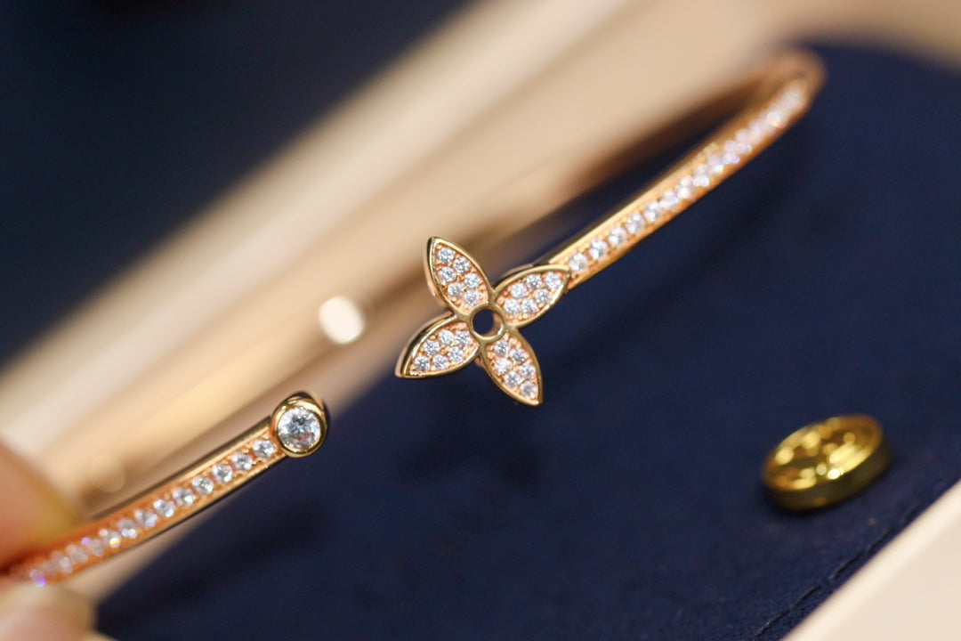 [Vicky]IDYLLE PINK GOLD OPEN BRACELET DIAMOND PAVED