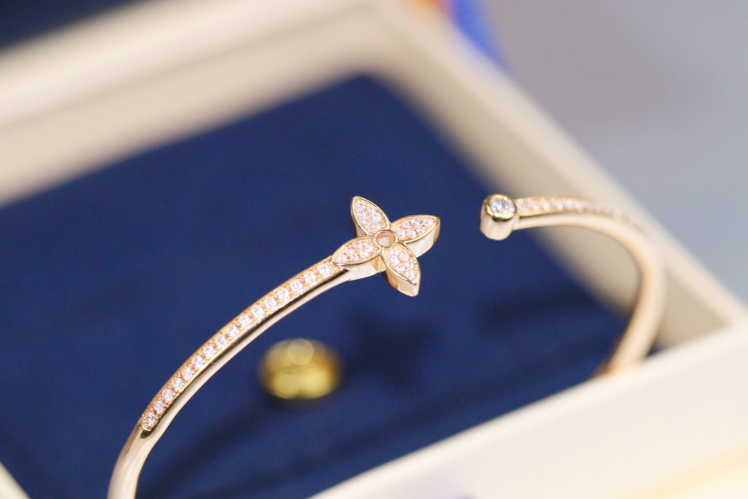 [Vicky]IDYLLE PINK GOLD OPEN BRACELET DIAMOND PAVED