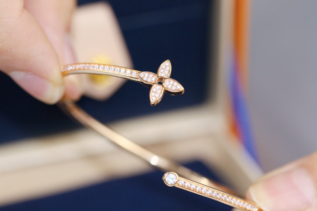 [Vicky]IDYLLE PINK GOLD OPEN BRACELET DIAMOND PAVED
