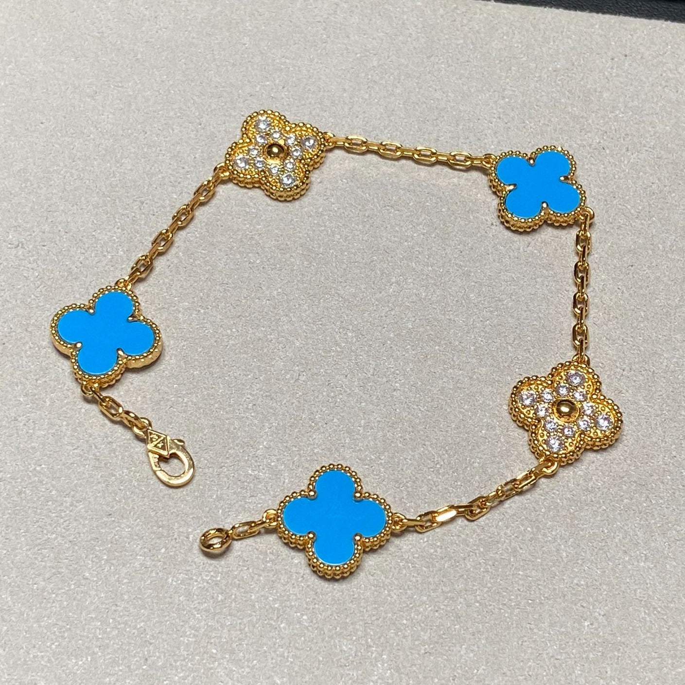 [Vicky]CLOVER 5 MOTIF BLUE CHALCEDONY DIAMOND GOLD BRACELET