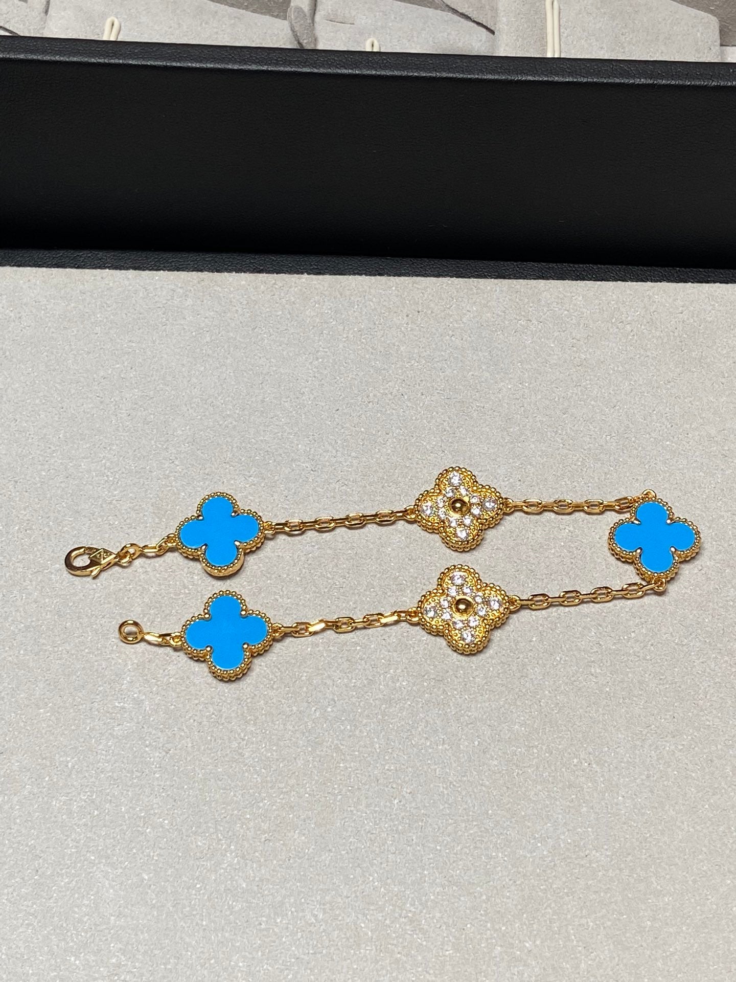[Vicky]CLOVER 5 MOTIF BLUE CHALCEDONY DIAMOND GOLD BRACELET