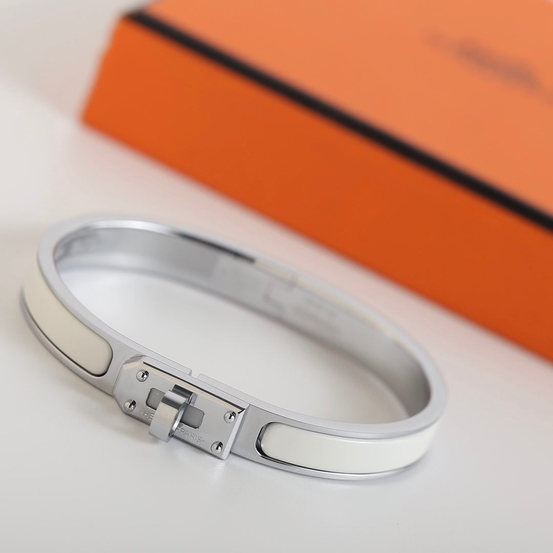 [Vicky]HM KELLY WHITE BRACELET
