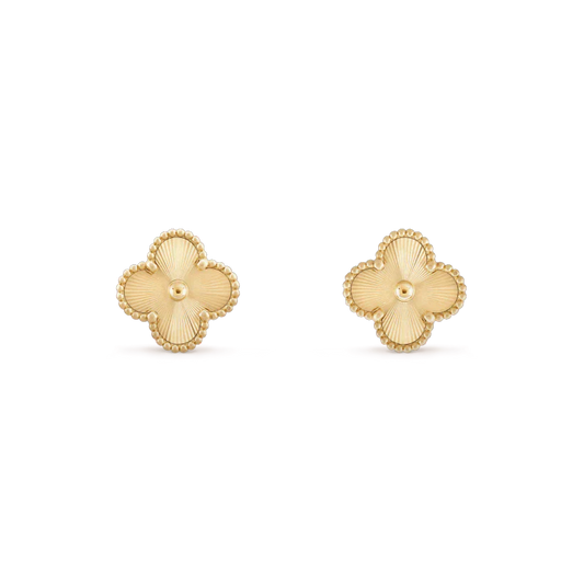 [Vicky]CLOVER MINI 9.5MM LASER EARRINGS