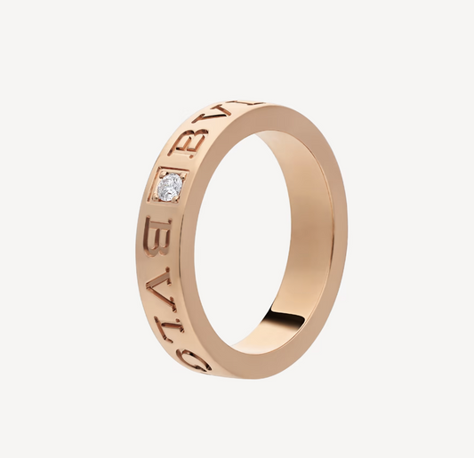 [Vicky]ZERO 1 ESSENTIAL WITH A DIAMOD RING