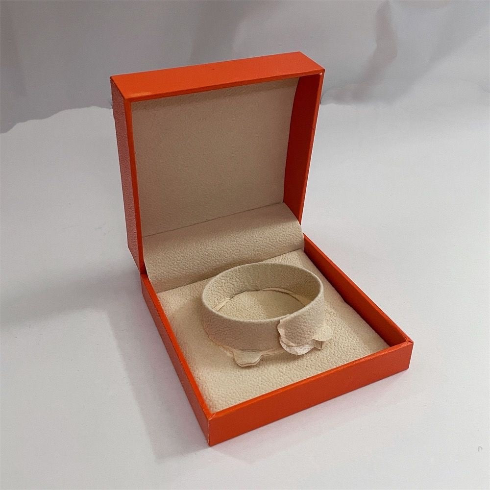 [Vicky]HM BRACELET NECKLACE RING BOX GIFT BAG
