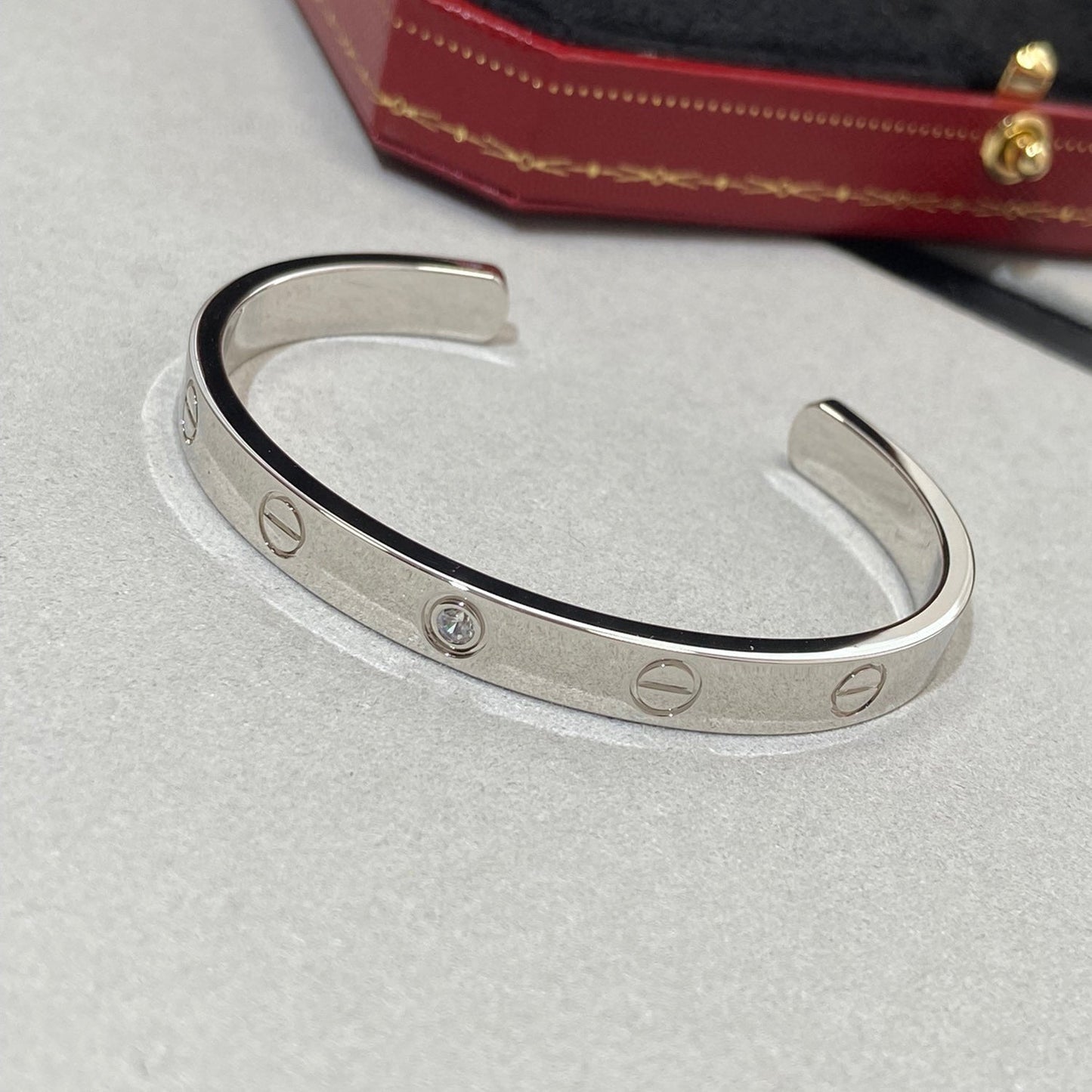[Vicky]LOVE BRACELET 6.1MM 1 DIAMOND OPEN CUFF