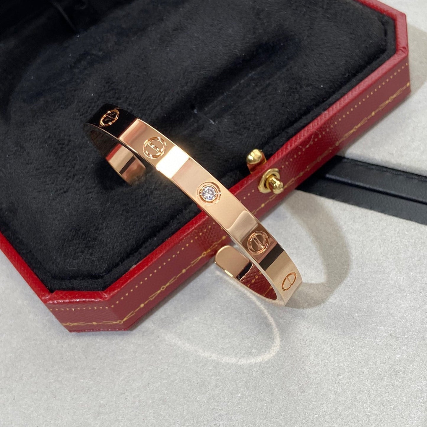 [Vicky]LOVE BRACELET 6.1MM 1 DIAMOND OPEN CUFF