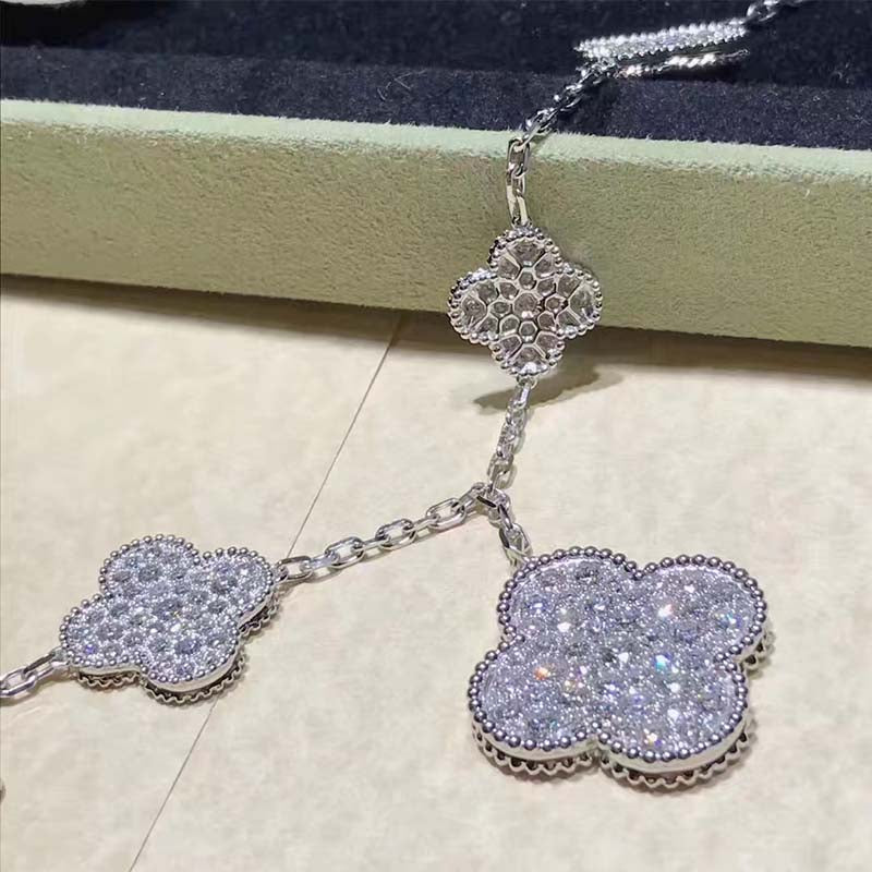 [Vicky]CLOVER 6 MOTIFS SILVER DIAMOND BRACELET
