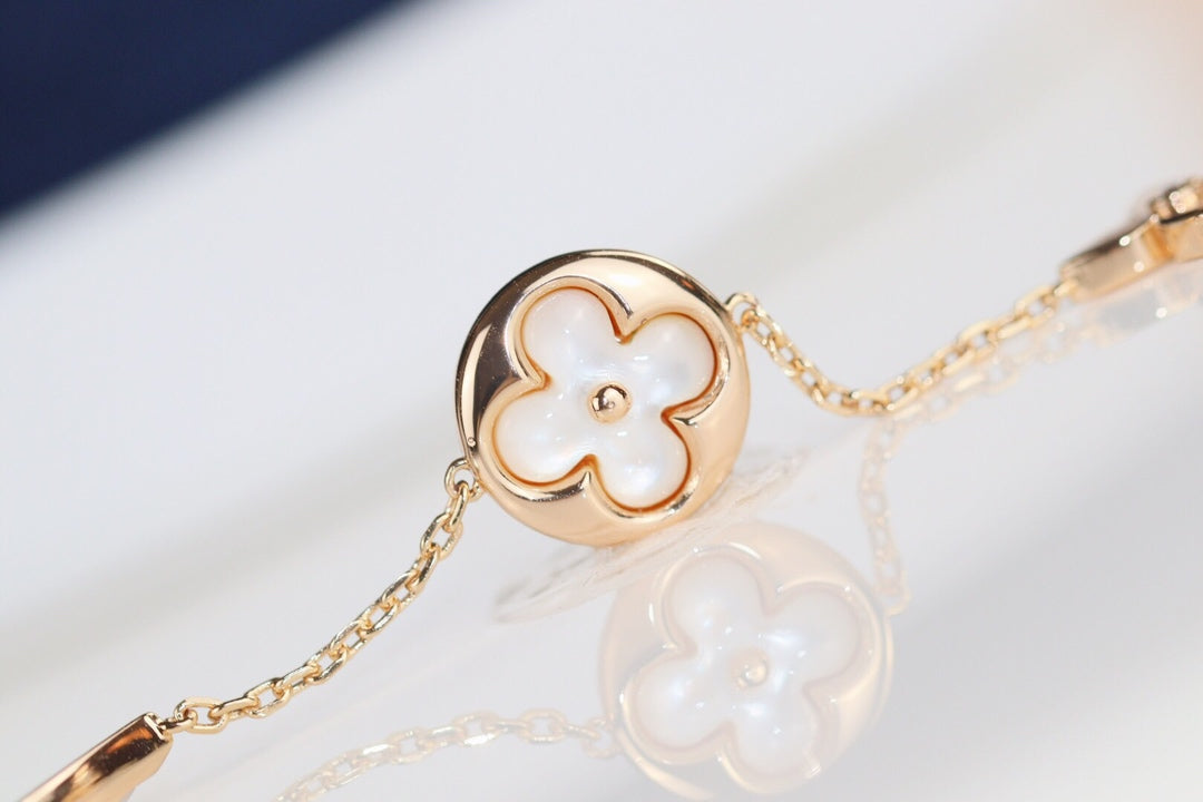 [Vicky]LEAF CLOVER BRACELET