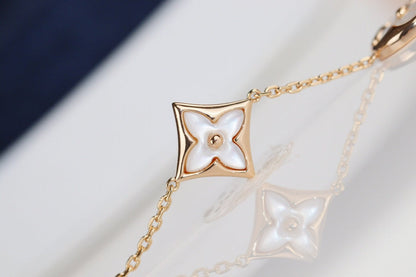 [Vicky]LEAF CLOVER BRACELET