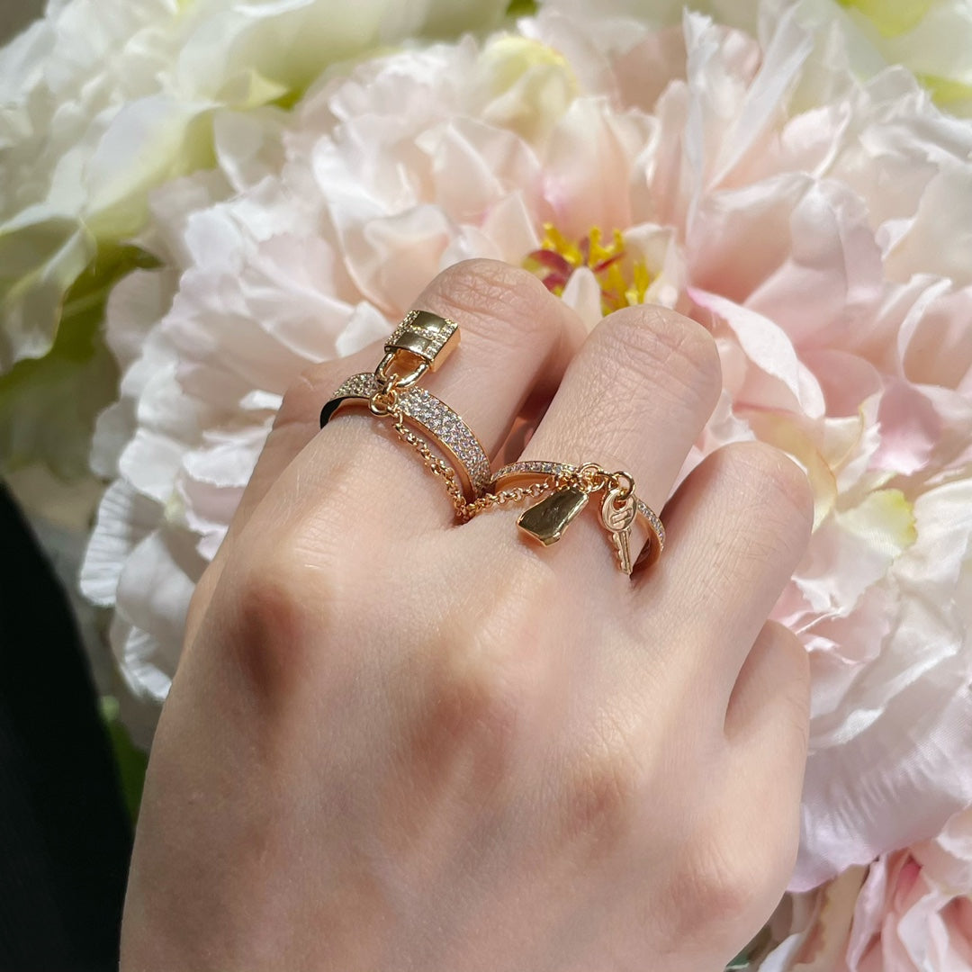 [Vicky]HM KELLY CLOCHETTE DOUBLE RING IN  WITH DIAMONDS