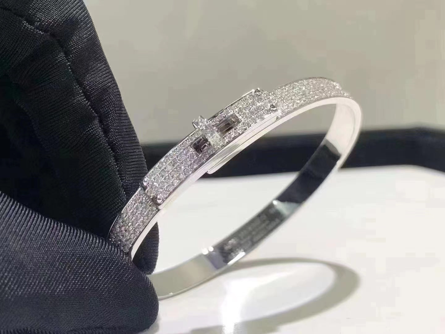 [Vicky]HM KELLY BRACELET IN SILVER AND FULL PAVE DIAMOND