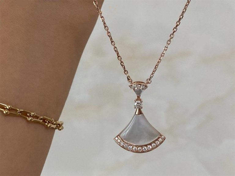 [Vicky]DREAM NECKLACE MOP PINK GOLD DIAMOND