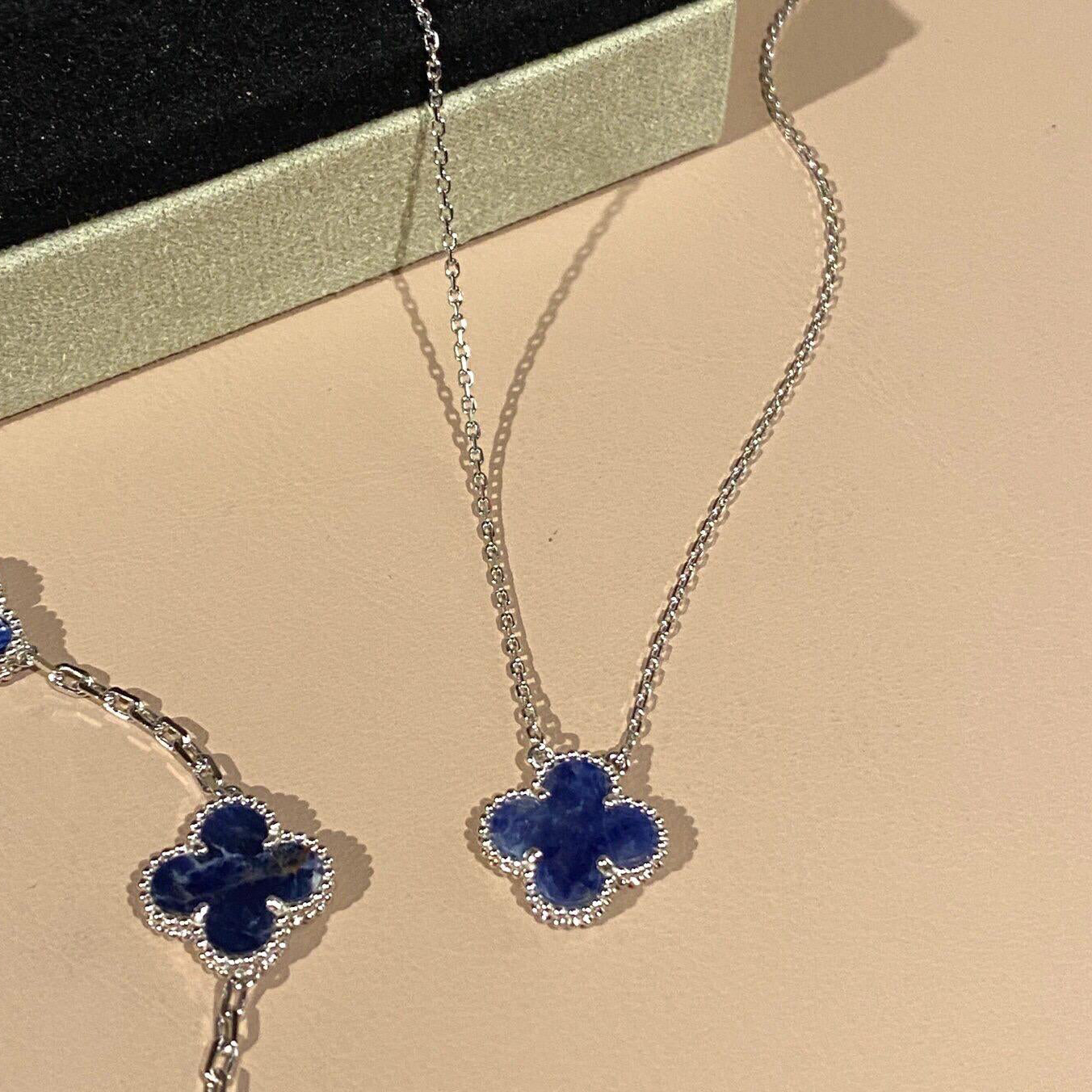 [Vicky]CLOVER 15MM PIETERSITE NECKLACE SILVER